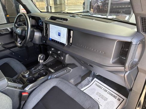 Used 2025 Ford Bronco Big Bend image 28