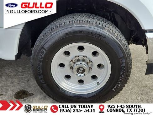 Certified 2022 Ford F250 XL w/ Power Equipment Group image 29