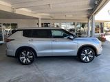 New 2025 Mitsubishi Outlander SE image 2