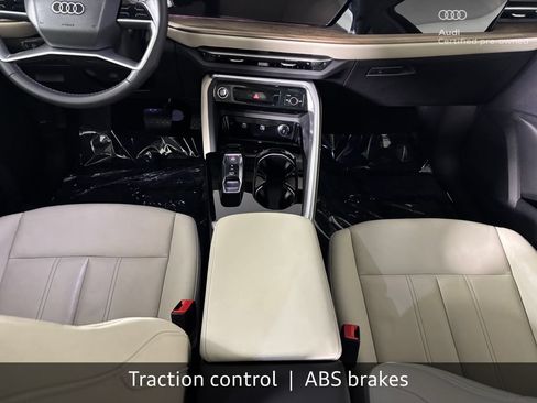 Used 2025 Audi Q5 Premium w/ Convenience Package AWD/4WD image 24