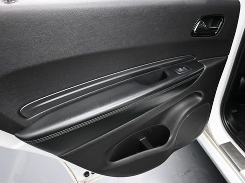 Used 2021 Dodge Durango GT AWD/4WD image 14