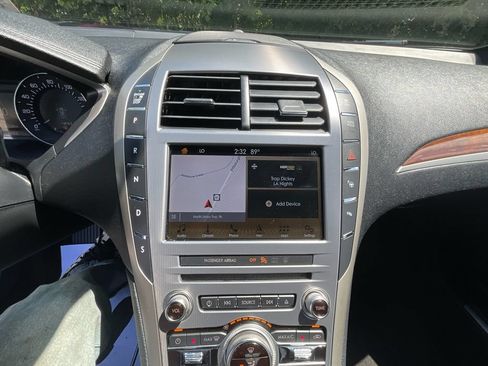 Used 2019 Lincoln MKZ Reserve AWD/4WD image 19