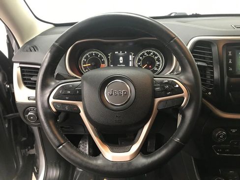 Used 2014 Jeep Cherokee Latitude image 13