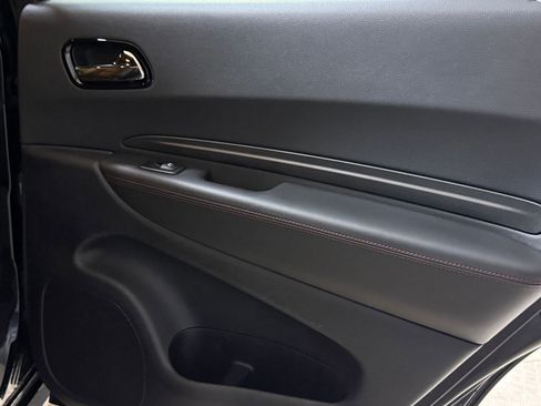 Used 2023 Dodge Durango GT image 41