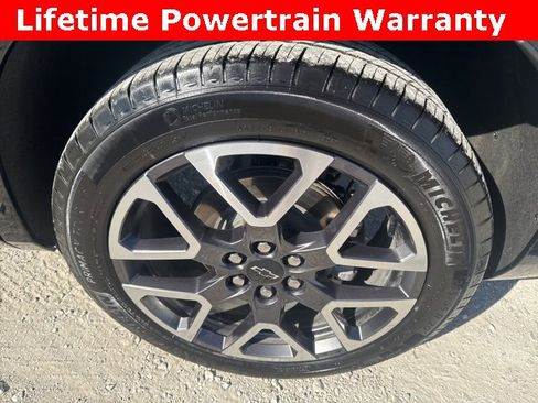 Used 2025 Chevrolet Blazer RS image 11