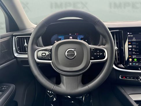 Used 2025 Volvo V60 B5 Cross Country Ultra AWD/4WD image 14