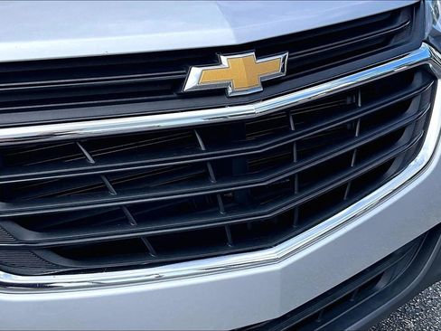 Used 2021 Chevrolet Equinox LT FWD image 29