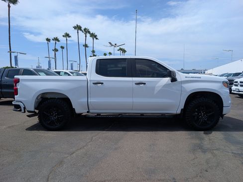 Certified 2023 Chevrolet Silverado 1500 Custom RWD image 7