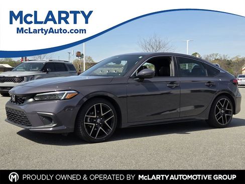 Used 2023 Honda Civic Sport Touring image 1