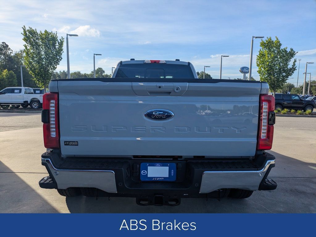 New 2026 Ford F350 Lariat AWD/4WD image 5