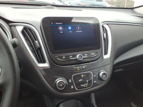 Used 2023 Chevrolet Malibu RS w/ LPO, Floor Liner Package image 16