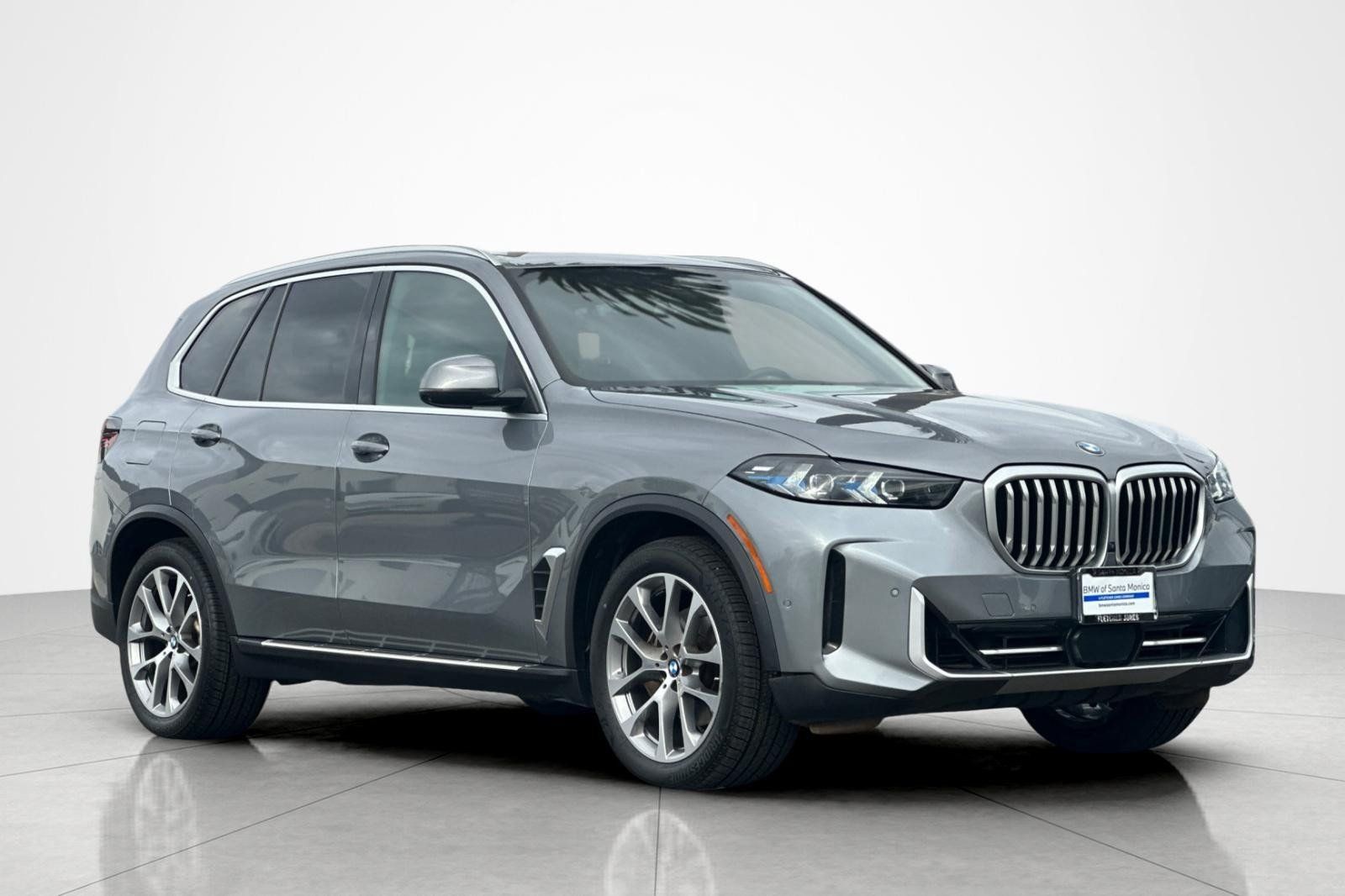 Used 2024 BMW X5 xDrive40i AWD/4WD image 7