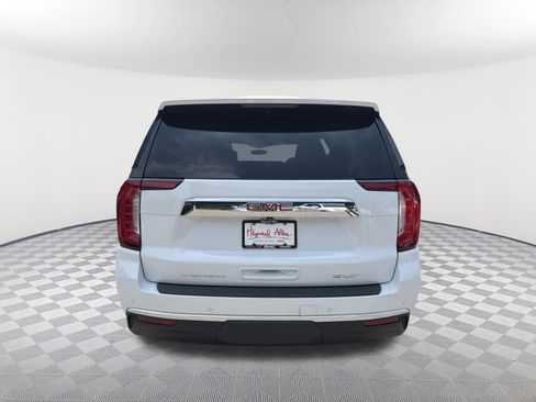 Used 2021 GMC Yukon XL SLT w/ SLT Luxury Plus Package AWD/4WD image 5