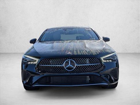 Used 2025 Mercedes-Benz CLA 250 image 2