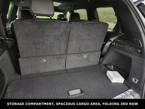 New 2025 Jeep Grand Cherokee L Overland w/ Luxury Tech Group IV image 9