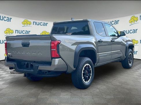 Used 2024 Toyota Tacoma TRD Off-Road AWD/4WD image 6