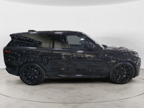New 2026 Land Rover Range Rover Sport Dynamic SE image 6