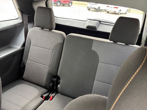 Used 2019 Chevrolet Traverse LT image 27