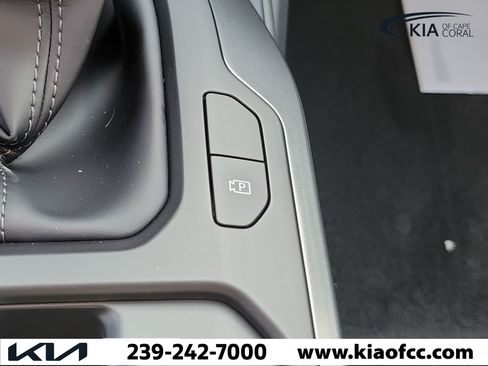 New 2026 Kia K4 FWD image 27