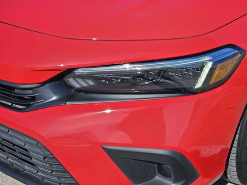 Used 2023 Honda Civic Sport image 7