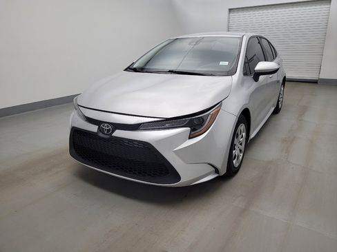 Used 2022 Toyota Corolla LE FWD image 15