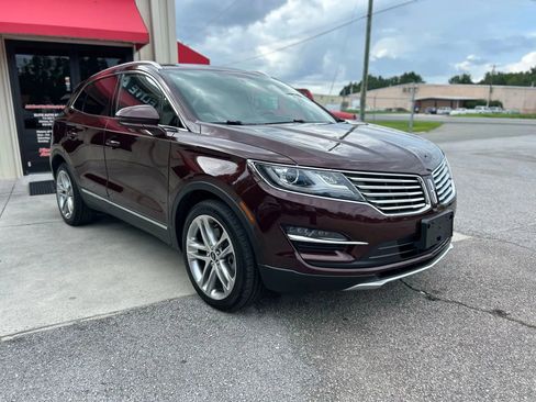 Used 2017 Lincoln MKC Reserve image 5