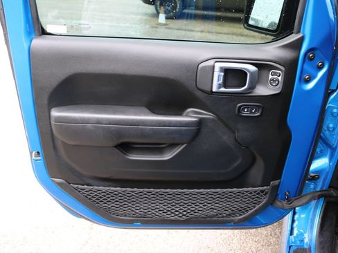 Used 2022 Jeep Wrangler Unlimited Sport AWD/4WD image 10