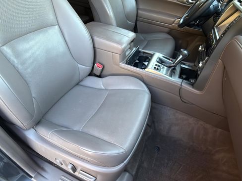 Used 2017 Lexus GX 460 Premium w/ Navigation Package image 30