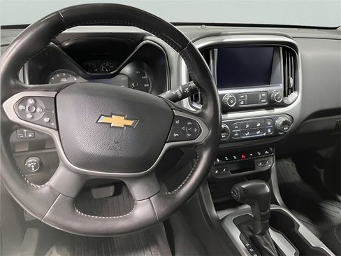 Used 2020 Chevrolet Colorado ZR2 image 10