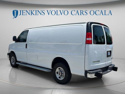 Used 2024 GMC Savana 2500 w/ Driver Convenience Package RWD image 5
