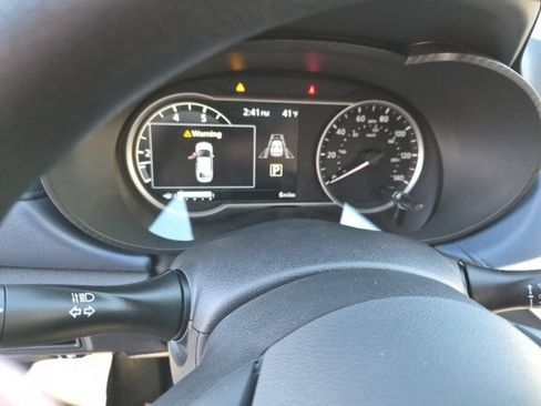 New 2025 Nissan Versa SV w/ Trunk Package image 20