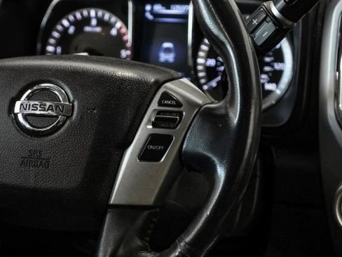 Used 2016 Nissan Titan SL AWD/4WD image 19