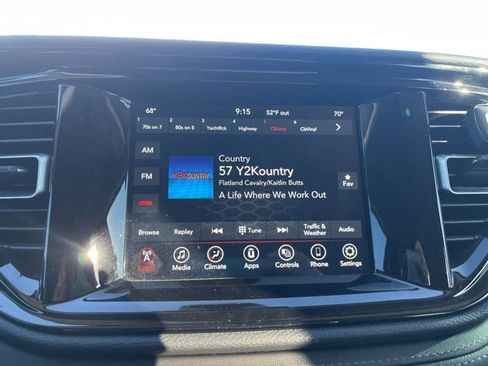 Used 2022 Dodge Durango SXT w/ Anodized Platinum Package image 18