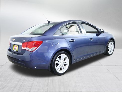 Used 2013 Chevrolet Cruze LTZ FWD image 7