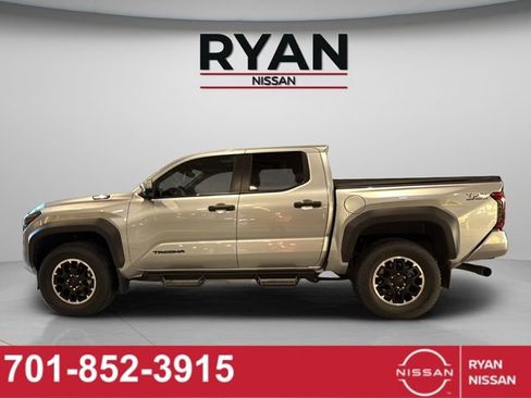 Used 2024 Toyota Tacoma TRD Off-Road w/ TRD Off Road Premium Package image 14