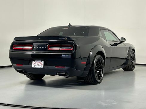 Used 2022 Dodge Challenger R/T Scat Pack RWD image 7