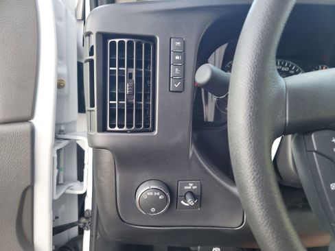 New 2024 Chevrolet Express 3500 w/ Power Convenience Package image 16