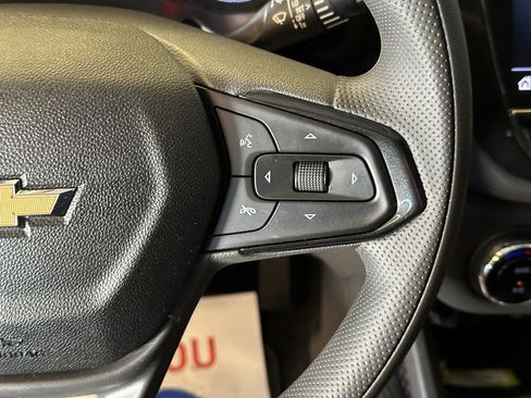 Used 2021 Chevrolet TrailBlazer LT w/ Convenience Package image 11