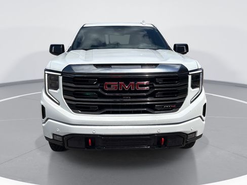 Used 2024 GMC Sierra 1500 AT4 w/ Technology Package AWD/4WD image 2