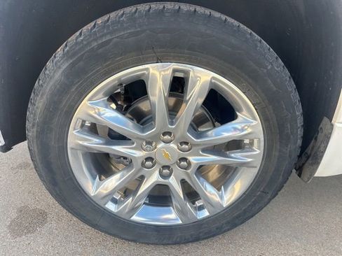 Used 2021 Chevrolet Traverse High Country image 10