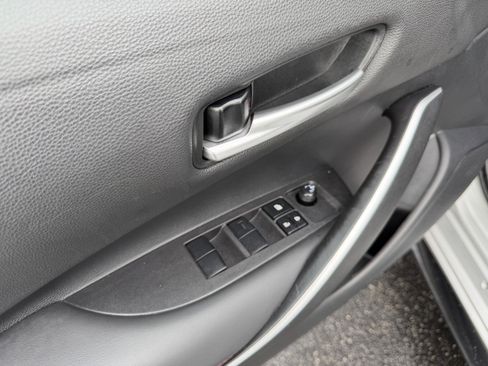 Certified 2024 Toyota Corolla SE image 21