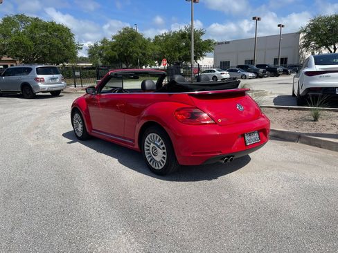 Used 2014 Volkswagen Beetle 1.8T FWD image 3
