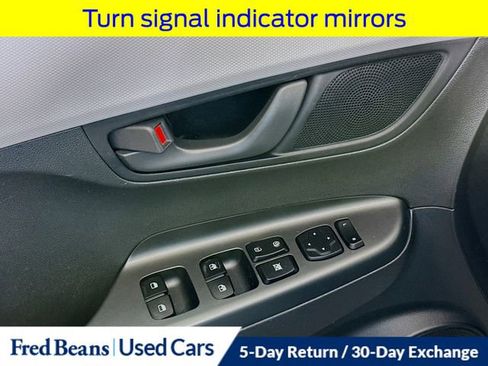 Used 2018 Hyundai Kona SEL image 21