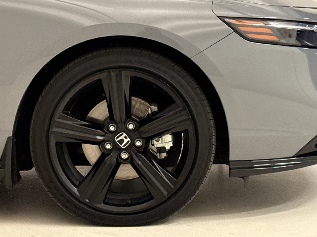 Certified 2024 Honda Accord Sport image 6