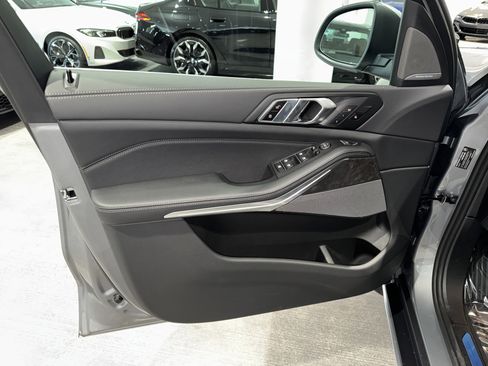 New 2026 BMW X5 sDrive40i w/ Climate Comfort Package image 13
