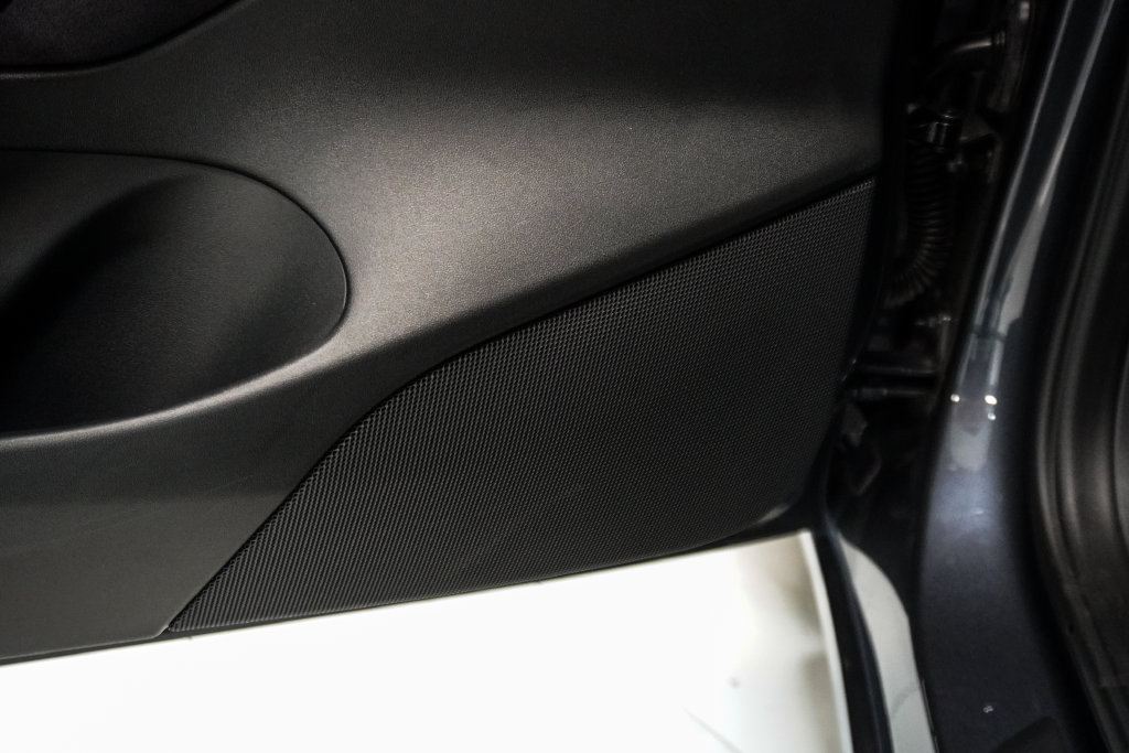 Used 2022 Tesla Model 3 Standard Range RWD image 17