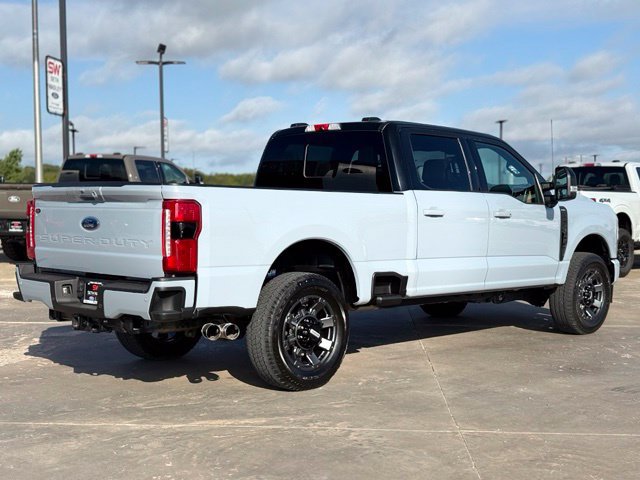 Used 2024 Ford F250 Lariat w/ Sport Appearance Package AWD/4WD image 8