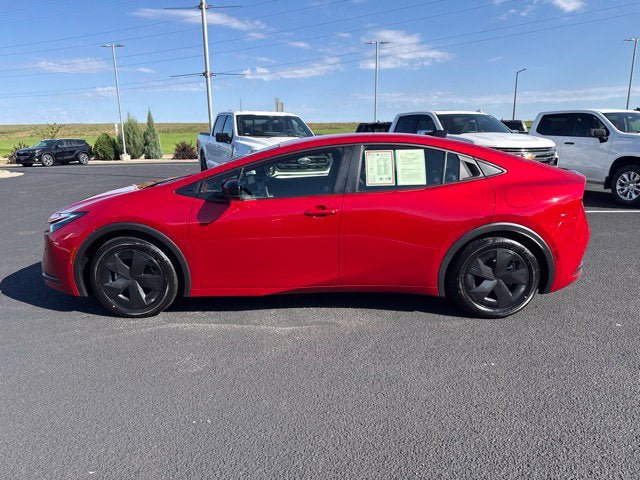Certified 2026 Toyota Prius LE FWD image 8