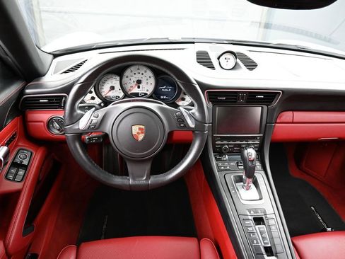Certified 2015 Porsche 911 Turbo S AWD/4WD image 17