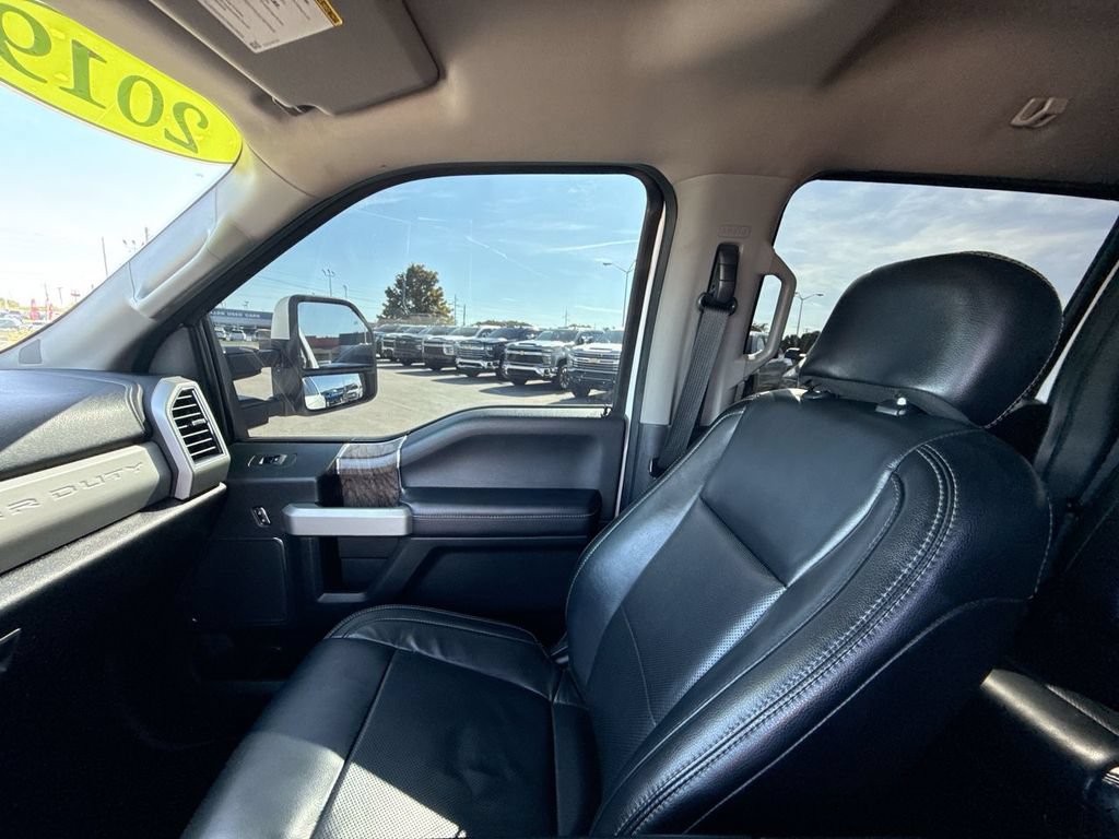 Used 2019 Ford F250 Lariat w/ Lariat Value Package AWD/4WD image 23